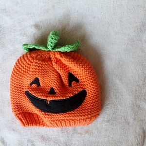 Carter's 3-9 Month Pumpkin Hat Halloween Infant